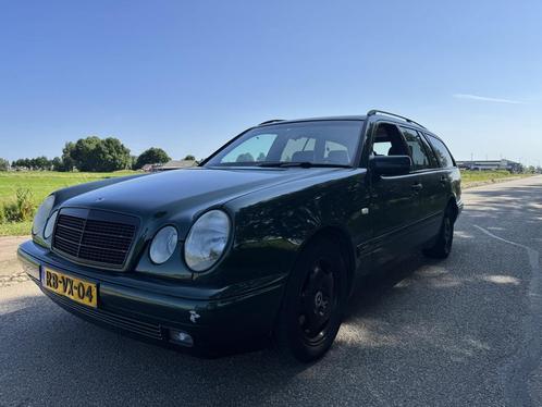 Mercedes-Benz E-Klasse Combi 200 Avantgarde (bj 1997), Auto's, Oldtimers, Bedrijf, Te koop, ABS, Airbags, Airconditioning, Alarm