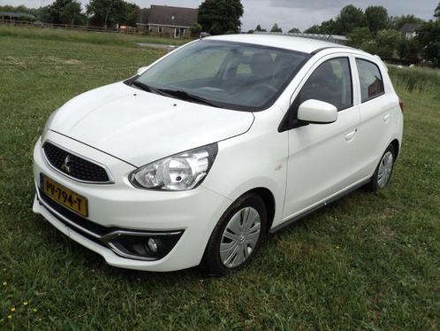 MITSUBISHI : KLEIN A-BUMP KRASJE NIET.ZICHTBAAR.OP.DE.FOTO's, Auto diversen, Schadeauto's, Handgeschakeld, Benzine, Hatchback