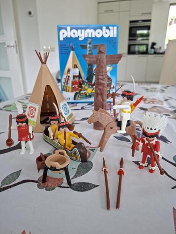 6 PlayMobil sets + Opbergbox + Reserve onderdelen beschikbaar voor biedingen