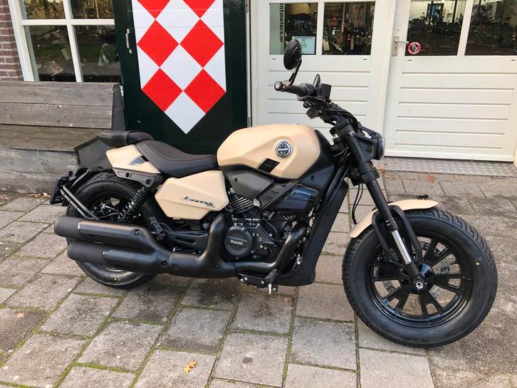 Benelli LEONCINO BOBBER ABS E5+ (bj 2026), Motoren, Motoren | Benelli, Bedrijf, Naked bike