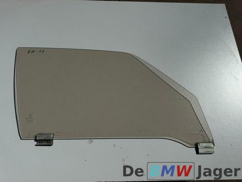 Zijruit rechts voor BMW 3-serie E30 coupe type 1 51321888446, Auto-onderdelen, Ruiten en Toebehoren, BMW, Gebruikt, Ophalen of Verzenden