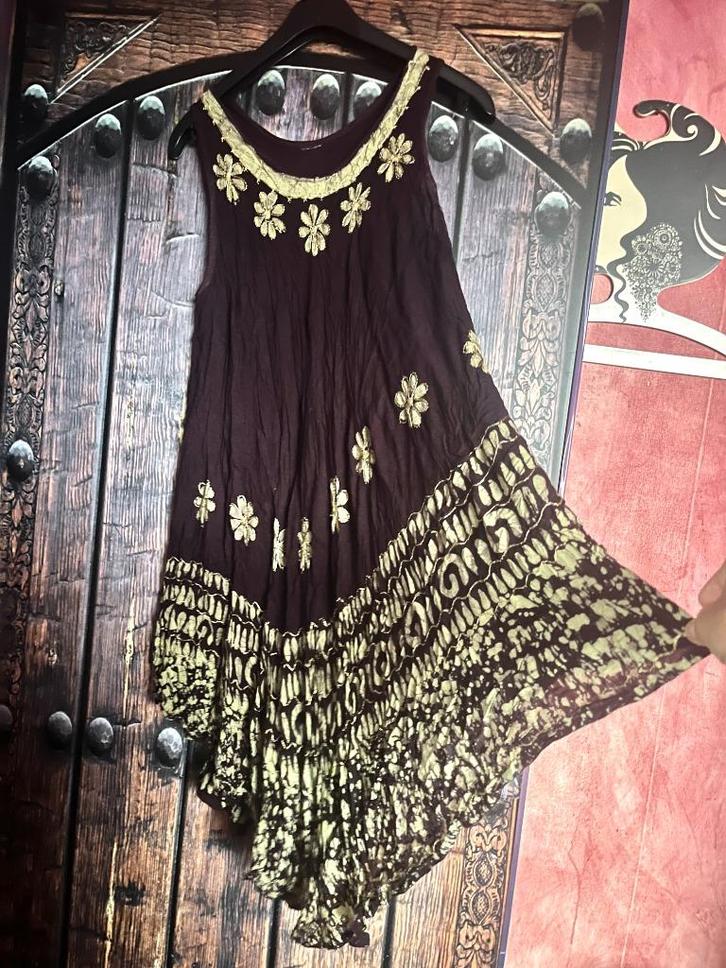 Mooie Ibiza a-lijn jurk maat 38-46 met bloemen nu 16,99€, Kleding | Dames, Jurken, Gedragen, Maat 42/44 (L), Overige kleuren, Onder de knie
