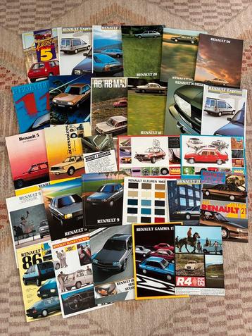 Renault brochures - 28 stuks beschikbaar voor biedingen