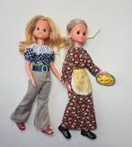 Vintage Mattel Sunshine family Steffie en Grannie  (1977), Verzamelen, Ophalen of Verzenden, Zo goed als nieuw, Pop