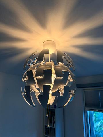 IKEA Lamp - Mooie Design Lamp beschikbaar voor biedingen