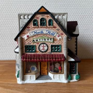 Lemax North Hill Antiques, Antiekwinkel, Plymouth Corners beschikbaar voor biedingen