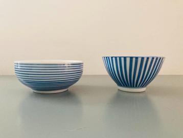 Kommetjes schaaltjes kommen blauw wit gestreept servies beschikbaar voor biedingen