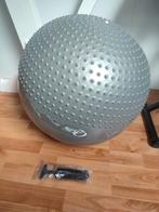 Yoga opblaas bal (incl pomp), Sport en Fitness, Yoga en Pilates, Ophalen of Verzenden, Zo goed als nieuw, Overig