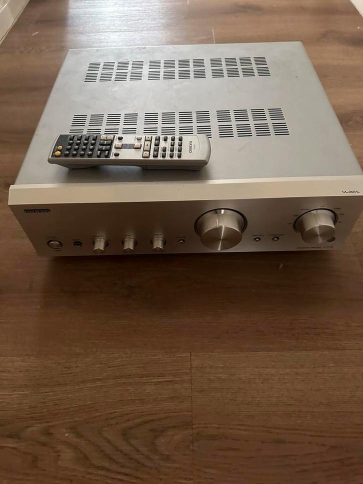 Te koop: ONKYO A-9755, Audio, Tv en Foto, Versterkers en Receivers, Zo goed als nieuw, Onkyo, Ophalen