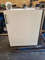 Bosch inbouw koelkast 59 cm breed, Ophalen, Minder dan 85 cm, Energieklasse A of zuiniger, 45 tot 60 cm