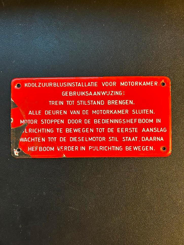 Geëmailleerde plaat uit motorkamer NS DE-III Plan U, Verzamelen, Spoorwegen en Tramwegen, Gebruikt, Trein, Ophalen of Verzenden