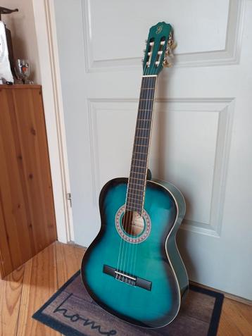 Klassieke Gitaar Gomez.. beschikbaar voor biedingen