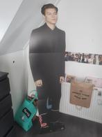 Karton levensgroot Harry Styles, Ophalen