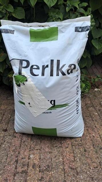 Perkla meststof 25 kg - kalk en stikstof beschikbaar voor biedingen