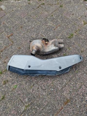 orginele uitlaat en jat cb1000r 2009 beschikbaar voor biedingen