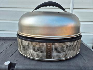 Barbecue Cobb Supreme met accesoires  beschikbaar voor biedingen