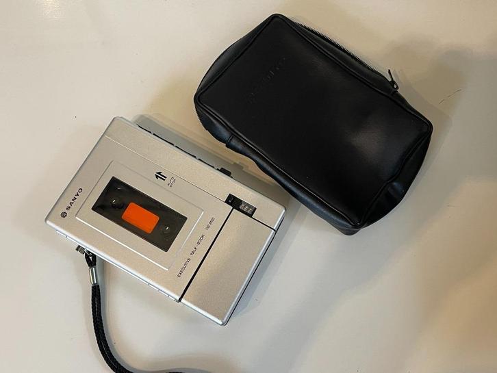 C591 SANYO TRC 1500 Walkman - Executive Talk Book. Defect, Audio, Tv en Foto, Walkmans, Discmans en Minidiscspelers, Walkman, Ophalen of Verzenden