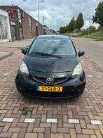 Toyota Aygo 1.0 12V Vvt-i 5DRS 2008 Zwart, Auto's, Toyota, Voorwielaandrijving, 4 stoelen, Origineel Nederlands, Handgeschakeld