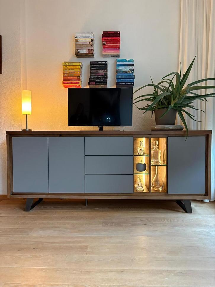 Henders & Hazel modern en robuust dressoir, Huis en Inrichting, Kasten | Dressoirs, Zo goed als nieuw, 25 tot 50 cm, Ophalen