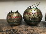 Indiase kandelaar metaal bloem windlicht rond India bol, Huis en Inrichting, Woonaccessoires | Kandelaars en Kaarsen, Verburgt Vintage