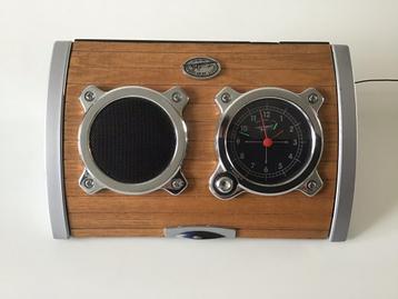 Retro / vintage Spirit of St Louis Rolltop Radio Alarm Clock beschikbaar voor biedingen