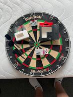 Winmau dartbord met Target Darts Bolide Void 01 + accesiores, Sport en Fitness, Darts, Ophalen of Verzenden, Zo goed als nieuw