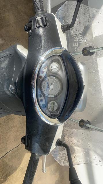 Piaggio Fly 4T beschikbaar voor biedingen