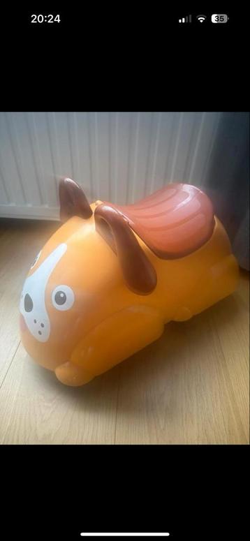 Leuke Loopauto in de vorm van een hond! beschikbaar voor biedingen