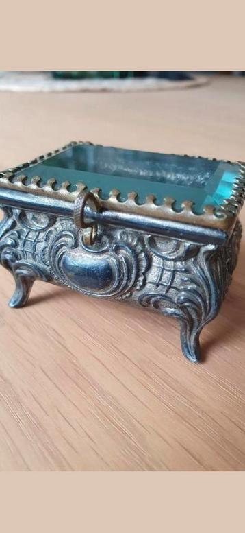 Antiek Frans Art Nouveau Sieradenkistje / bijouxdoosje €29 beschikbaar voor biedingen