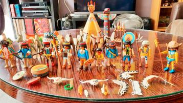 playmobil indianen jaren 70/90 poppetjes/paarden/kano's enz  beschikbaar voor biedingen