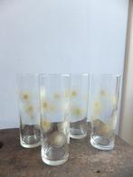 4 vintage longdrink glazen 50s pastelgeel bloemmotief vaasje, Ophalen