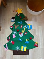 Leuke vilten kerstboom voor kinds met klitteband accessoires, Diversen, Kerst, Ophalen of Verzenden, Gebruikt