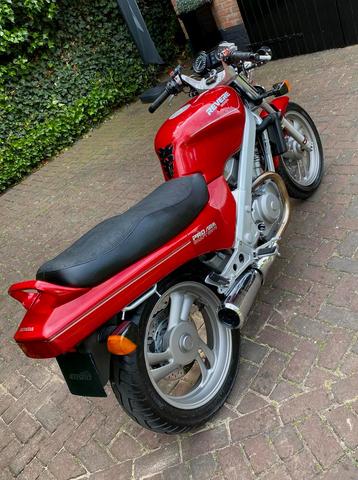 Nette Honda NTV650 NTV 650 REVERE, goed onderhouden! beschikbaar voor biedingen