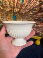 Wedgewood bonbon schaaltje op voet, kom bakje servies, Ophalen of Verzenden