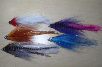 Set van 5 snoekstreamers beschikbaar voor biedingen