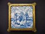 Tegel De Verspieders / Druivendragers Delftsblauw Vide Poche, Antiek en Kunst, Ophalen of Verzenden