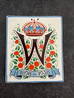 Wandtegel Tegel Koningin Wilhelmina (1898 -1938),, Verzamelen, Koninklijk Huis en Royalty, Ophalen, Zo goed als nieuw, Servies