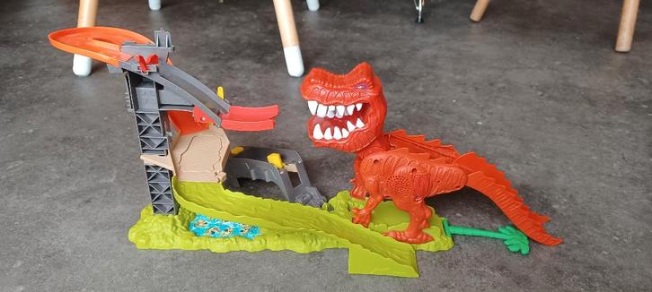 Hot Wheel dinosaurus lanceerbaan, Kinderen en Baby's, Speelgoed | Racebanen, Gebruikt, Racebaan, Handmatig, Hot Wheels, Ophalen of Verzenden