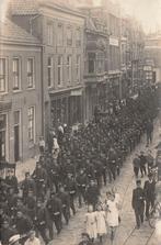 U422 Apeldoorn Dorpsstraat Militair Mobilisatie FOTOKAART 14, Verzamelen, Ansichtkaarten | Nederland, Verzenden, Voor 1920, Gelopen