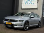 Volkswagen Passat Variant 1.8 TSI Highline | 180 PK | Automa, Stof, 4 cilinders, 1405 kg, Adaptive Cruise Control