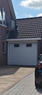 Garagedeur - 240x200 cm, Doe-het-zelf en Verbouw, Deuren en Horren, Ophalen, Gebruikt, 120 cm of meer, Garagedeur