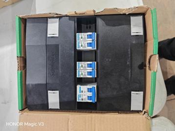 Schneider groepenkast 4x16A + 2 losse aardlekschakelaars  beschikbaar voor biedingen
