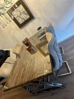 Eettafel met 4 stoelen, TV-kast en klok Richmond, Ophalen, Zo goed als nieuw