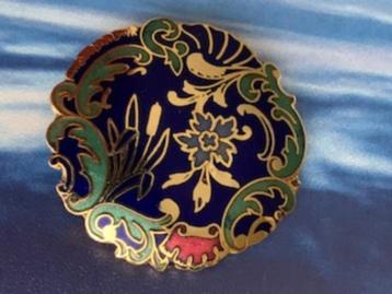Vintage vergulde broche emaille cloisonne beschikbaar voor biedingen