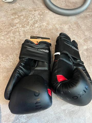 OUTSHOCK Bokshandschoenen - Nieuw met kaartjes! beschikbaar voor biedingen