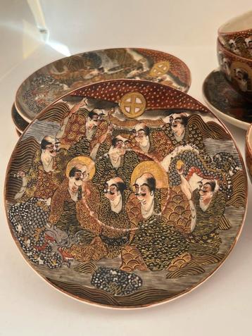 Antieke Satsuma Thee Kopjes & Schotels beschikbaar voor biedingen