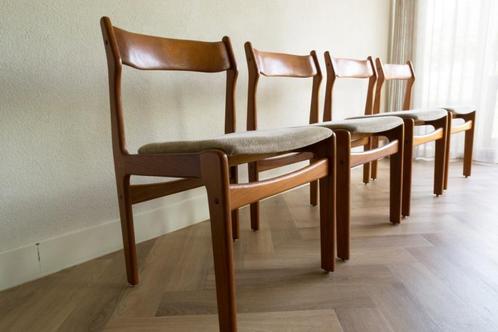 Deense mid-century vintage eetkamer stoelen (4 stuks), Huis en Inrichting, Stoelen, Zo goed als nieuw, Vier, Hout, Stof, Bruin
