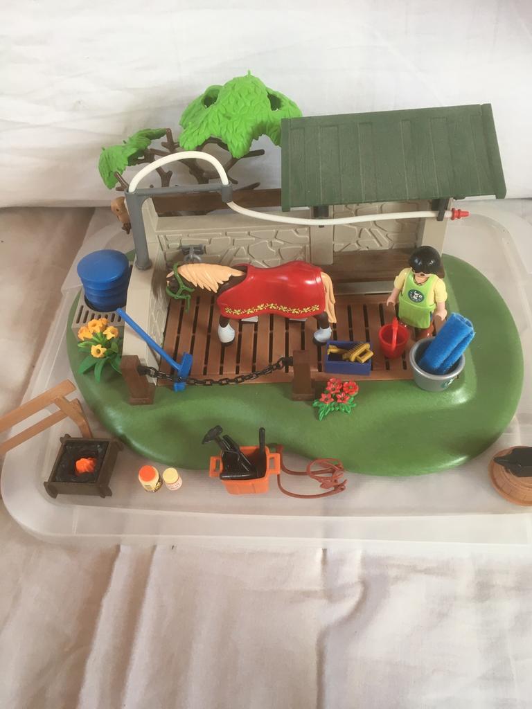 Playmobil paardenverzorgingspost 5225, complete set, Kinderen en Baby's, Speelgoed | Playmobil, Ophalen of Verzenden, Gebruikt