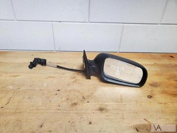 Skoda Fabia 2000 - 2007 spiegel rechts handmatig nette staat beschikbaar voor biedingen