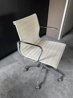 Vitra Vitra Charles & Ray Eames EA117  Wit hopzak, Huis en Inrichting, Bureaustoelen, Ophalen, Gebruikt, Wit, Bureaustoel